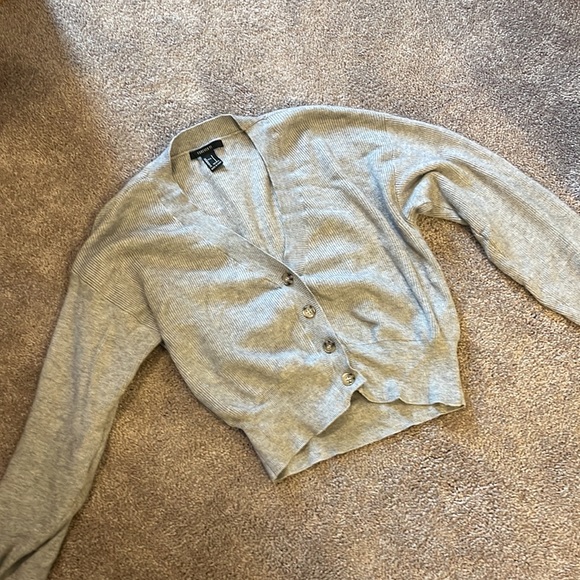 F21 cropped sweater - Picture 2 of 4